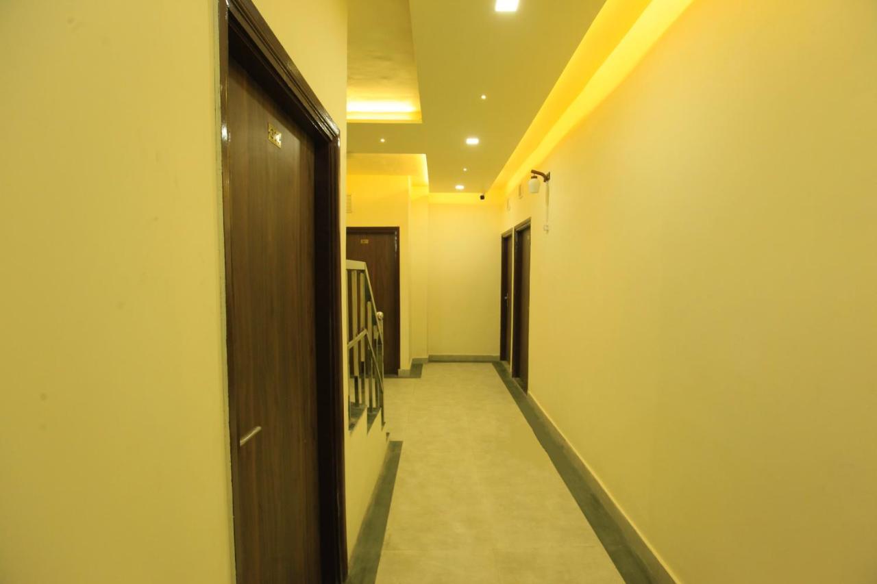 Hotel Syal Inn Амритсар Екстериор снимка