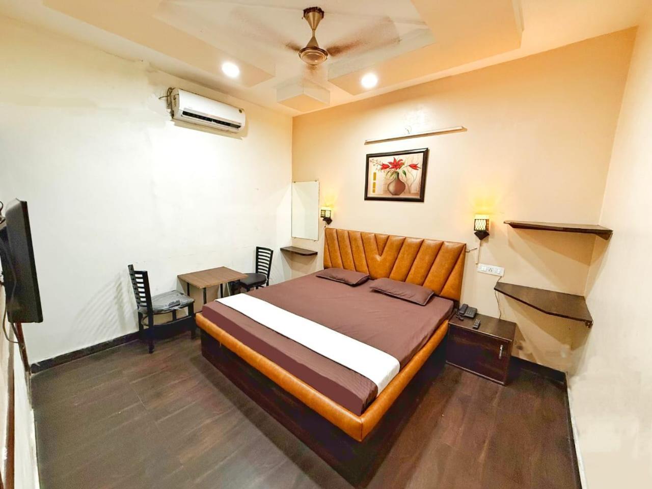 Hotel Syal Inn Амритсар Екстериор снимка