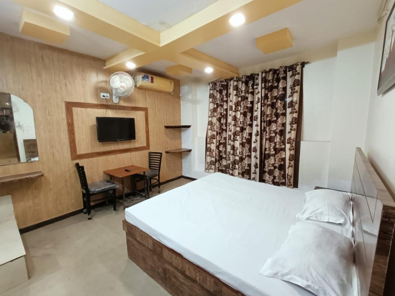 Hotel Syal Inn Амритсар Екстериор снимка
