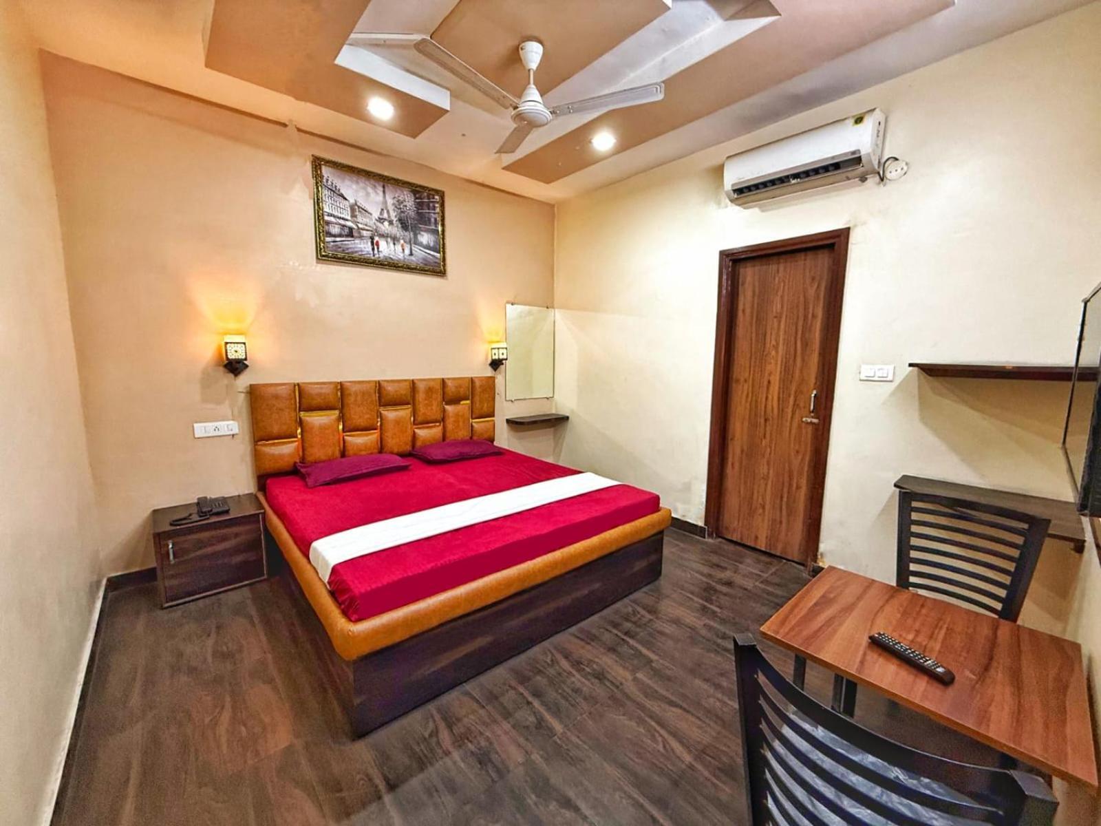 Hotel Syal Inn Амритсар Екстериор снимка