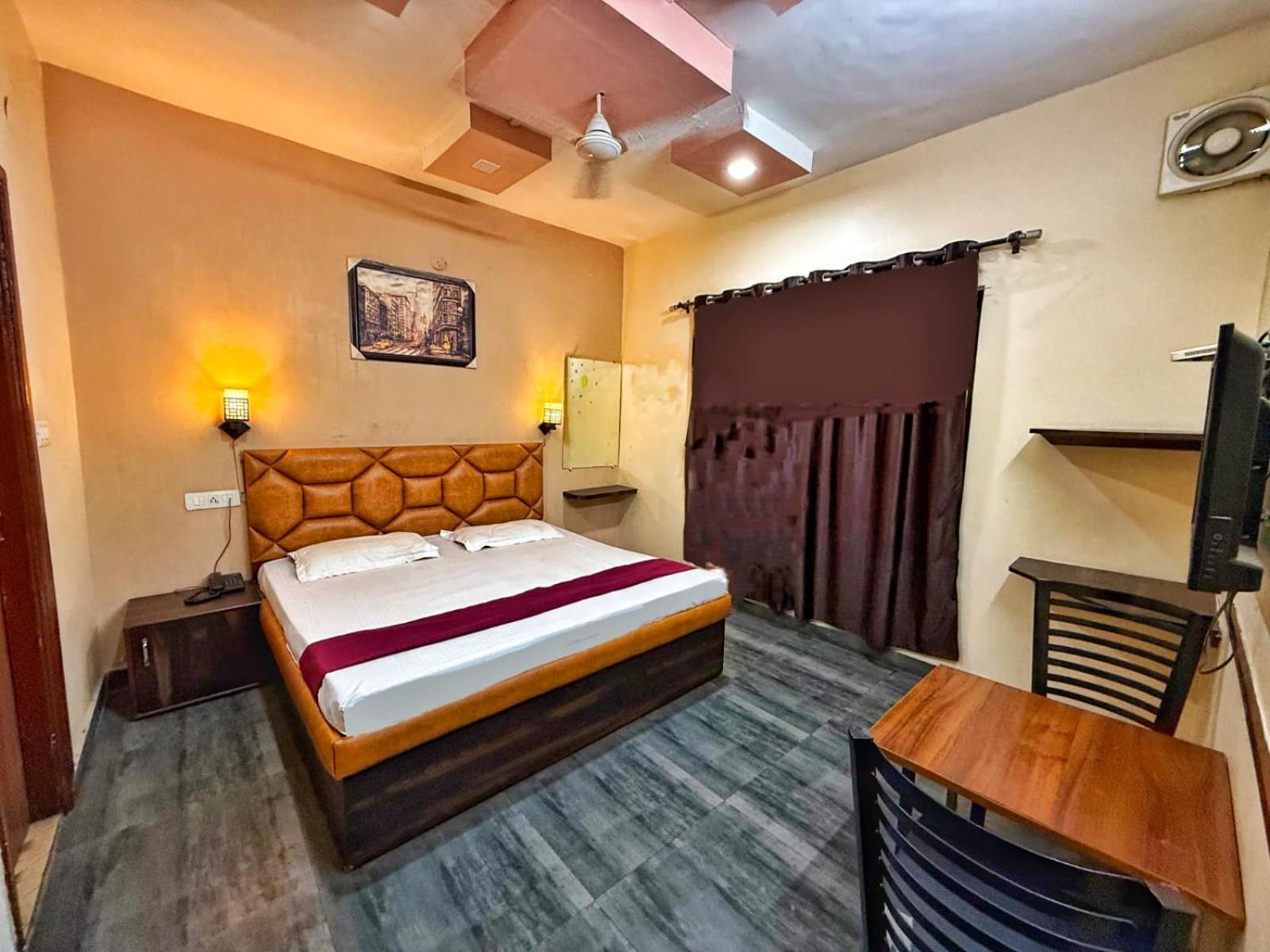 Hotel Syal Inn Амритсар Екстериор снимка